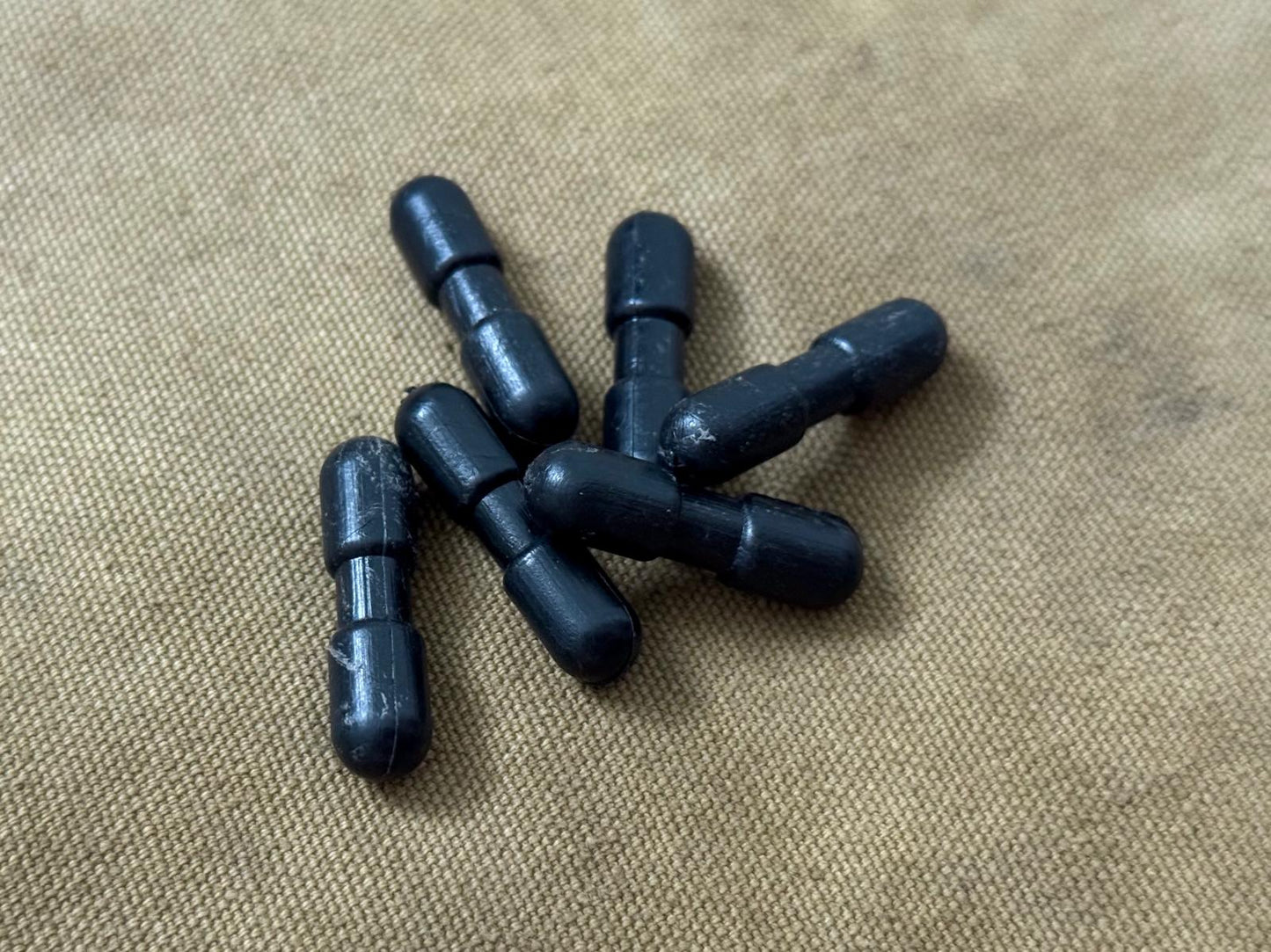 Repro Plastic Toggle closure for RD-54 backpack & pouches (1pc)