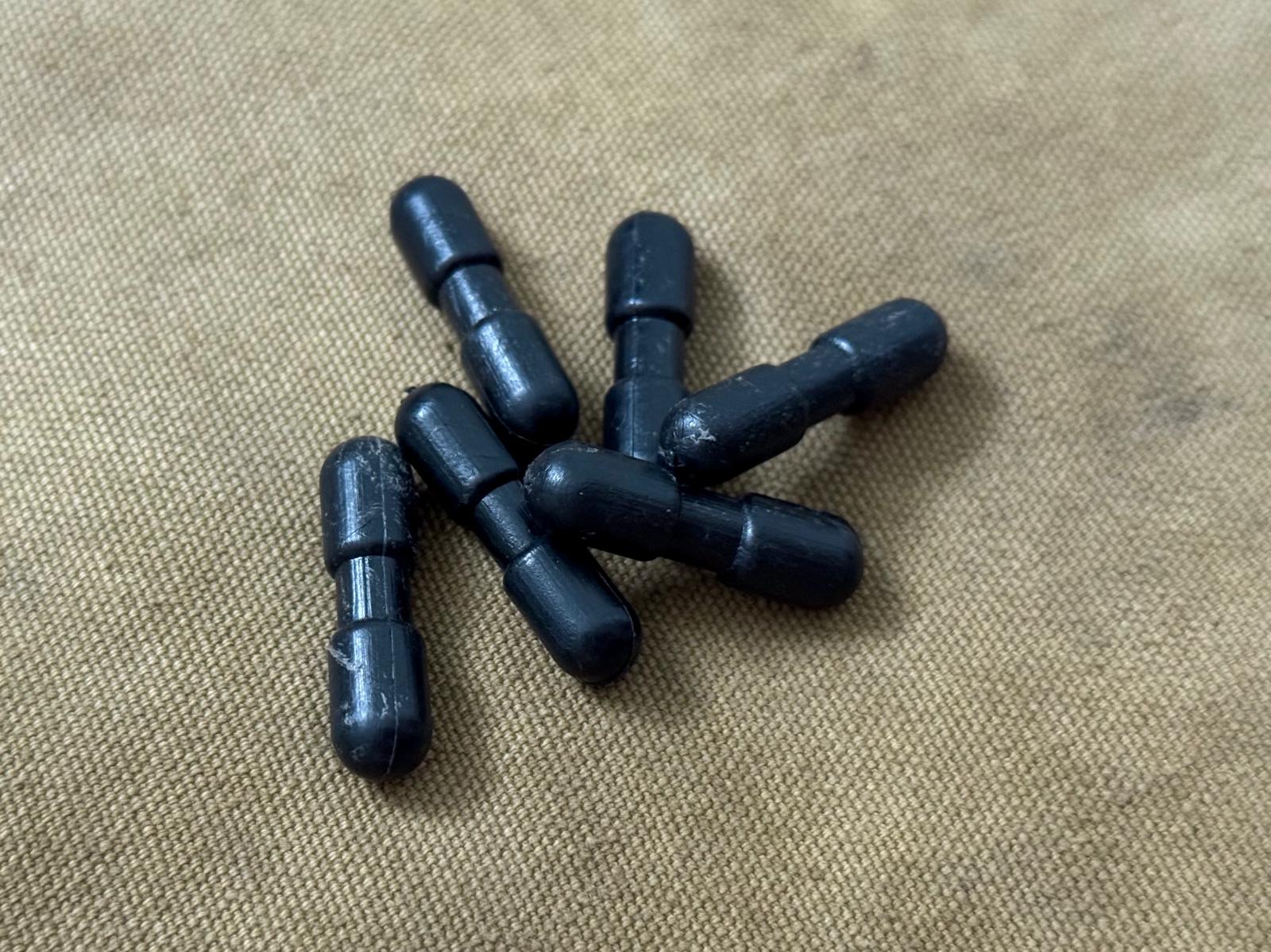 Repro Plastic Toggle closure for RD-54 backpack & pouches (2pcs