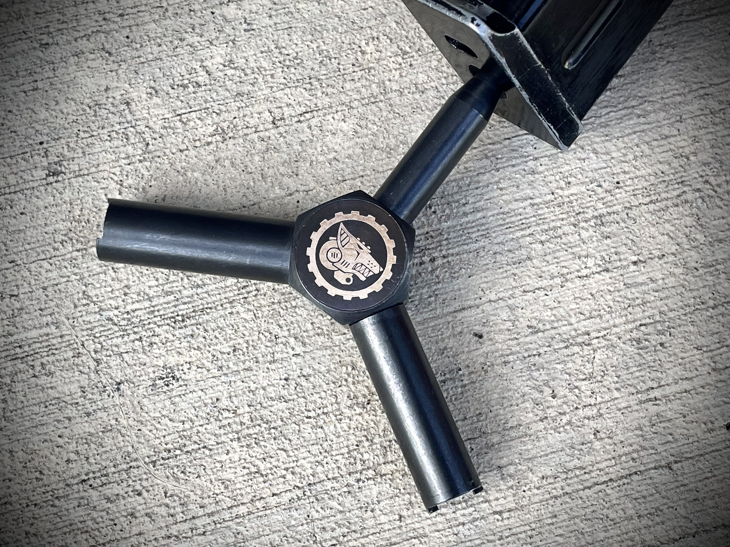 Magazine Gas Valve Tool